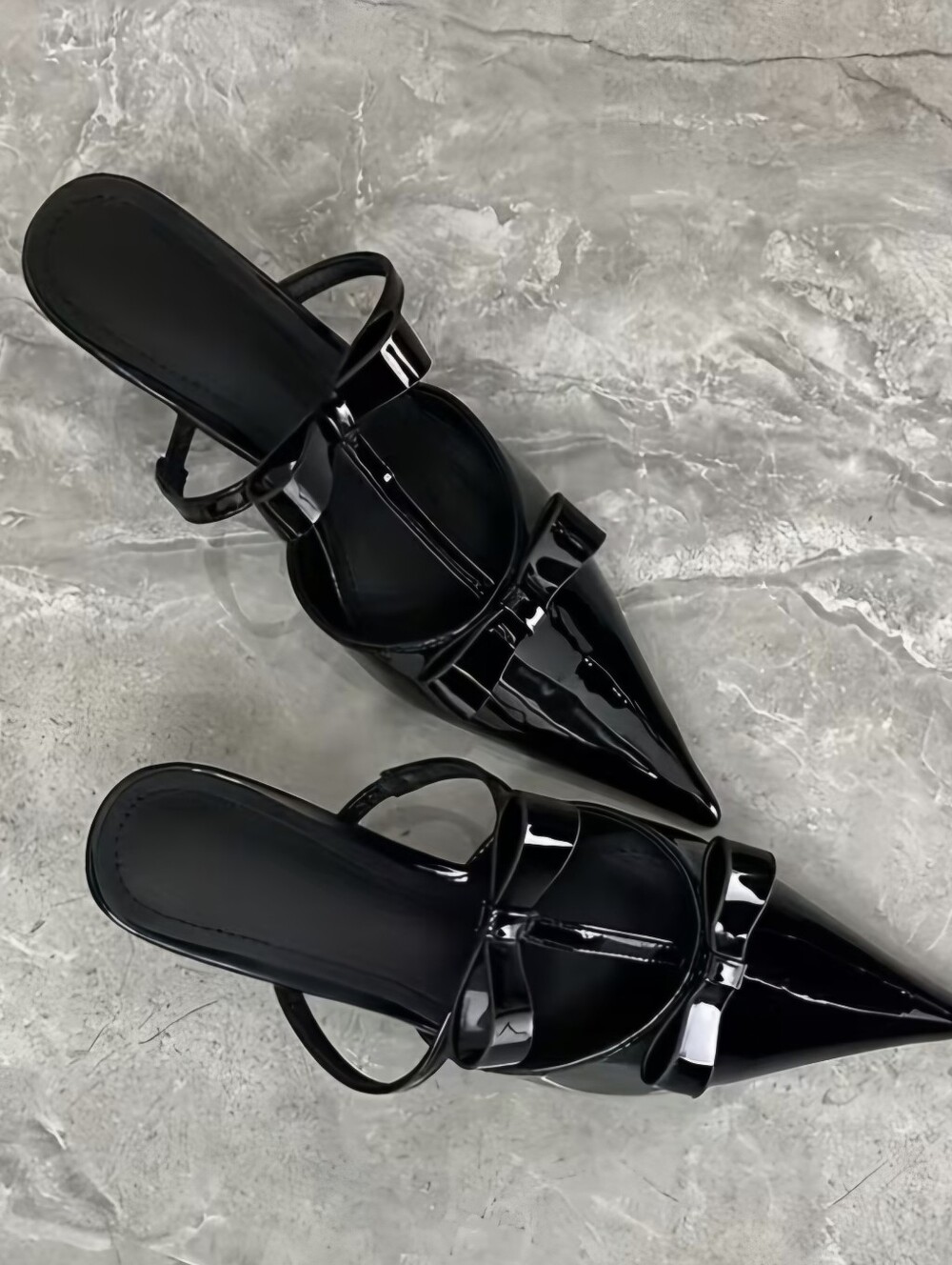 Elegant Pointed Stiletto Heels, Glossy Patent Material, Plus Three-Dimensional